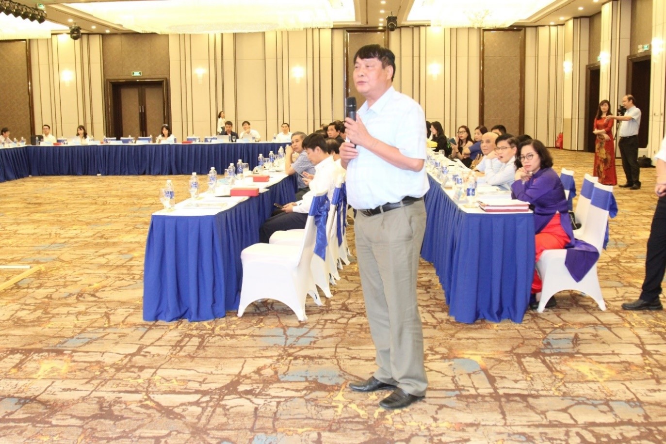 BSCKI. Vi Duy Tuyến, Phó GĐ Sở Y tế Bắc Kạn báo cáo công tác chăm sóc sức khỏe răng miệng trẻ em và dự thảo Đề án 5628 trên địa bàn tỉnh